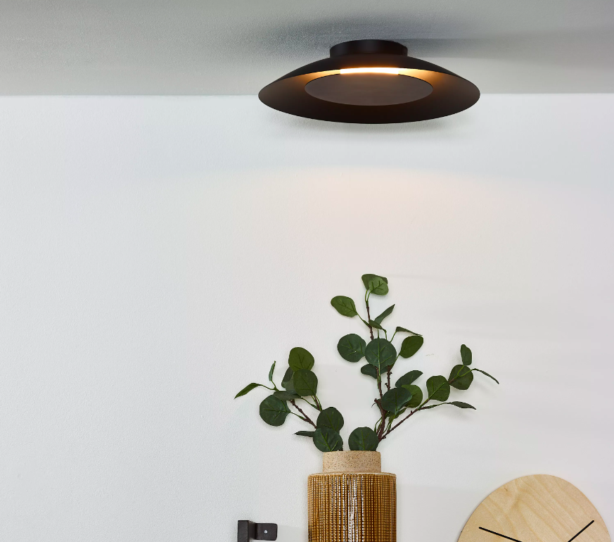 Czarny plafon Foskal LED 35 o nowoczesnym designie i dekoracyjnym kształcie dysku