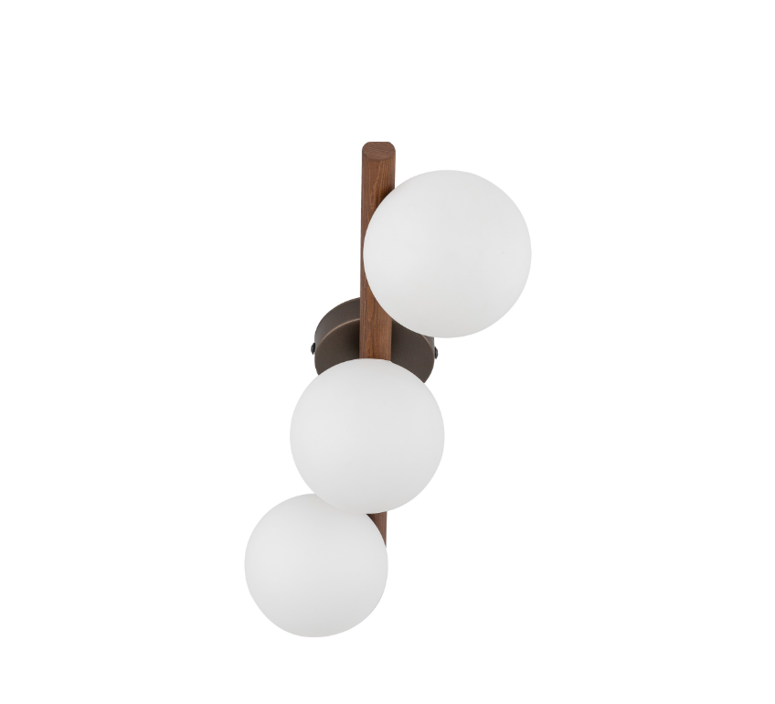 Trzyramienna lampa sufitowa Estera z drewna w kolorze orzecha