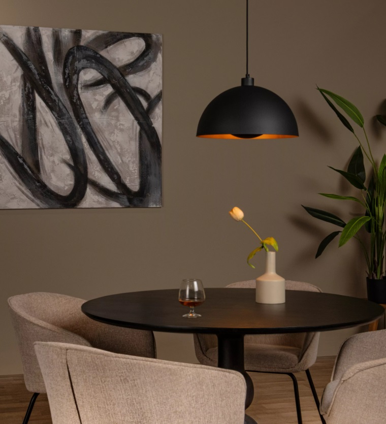 Lampa wisząca Siemon w czarnym kolorze do jadalni nad stół