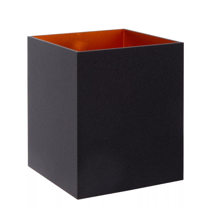 Kinkiet Xera w czerni z kwadratową formą i złotym wnętrzem