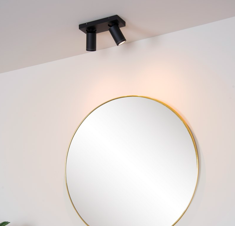 Czarna lampa punktowa Taylor 2 do łazienki z dwiema tubami i klasą szczelności IP44