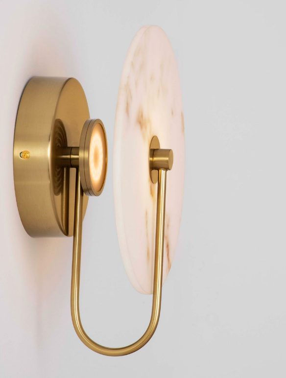 Kinkiet Lunalith w stylu art déco z marmurkowego szkła