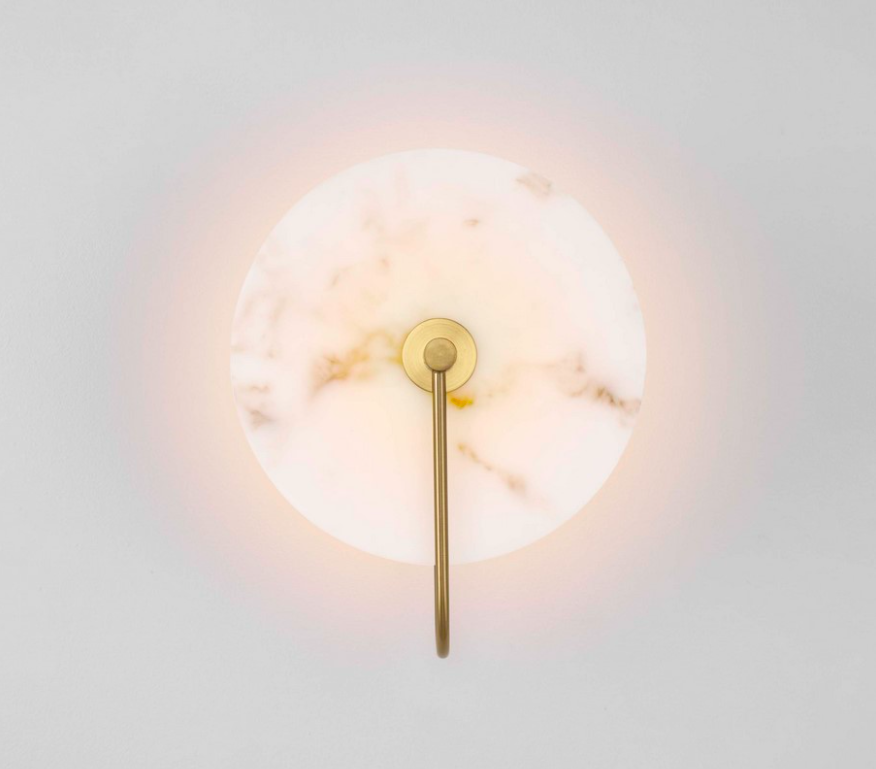 Kinkiet Lunalith w stylu art déco z marmurkowego szkła