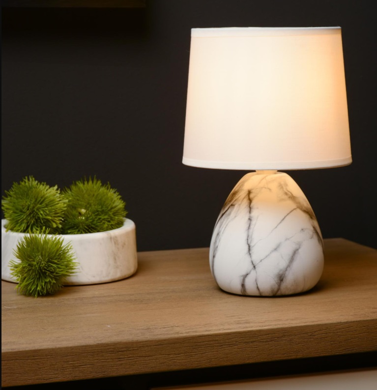 Ceramiczna lampa stołowa Marmo z białym kloszem, kompaktowa forma