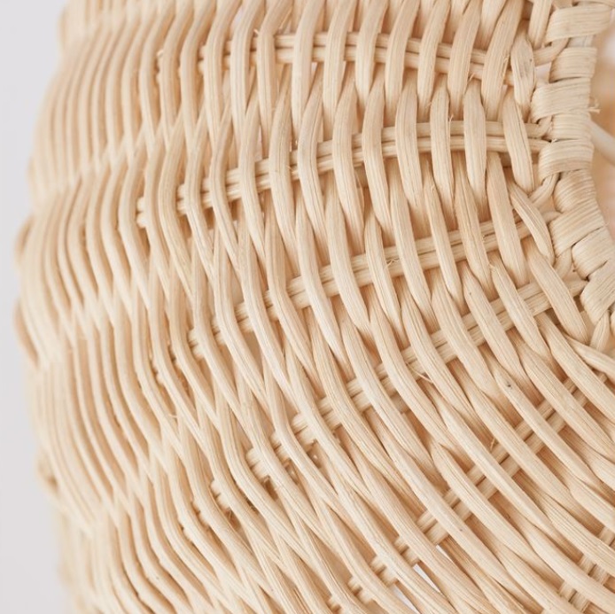 Beżowa lampa sufitowa Nayora z rattanu 25