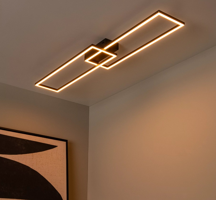 Żyrandol sufitowy LED Arianne z regulowanymi kloszami i funkcją zmiany barwy światła