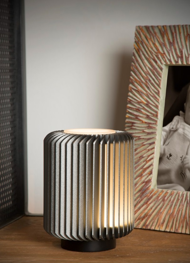 Nowoczesna lampka stołowa Turbin w kolorze szarym – kompaktowy design