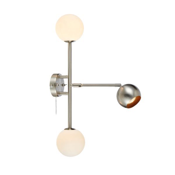 Promocja – srebrny kinkiet Beside z trzema kloszami