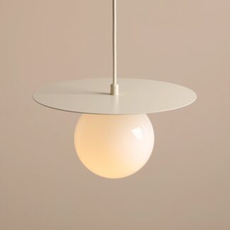 Kremowa lampa sufitowa Loop S z kulistym kloszem