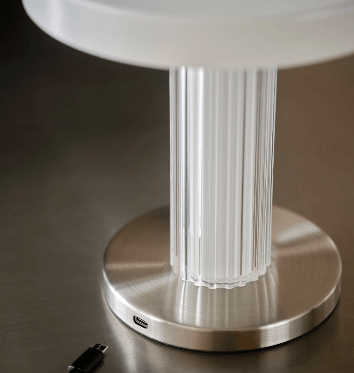 Lampka nocna LED Trezzi w nowoczesnym stylu – przenośna ze ściemniaczem