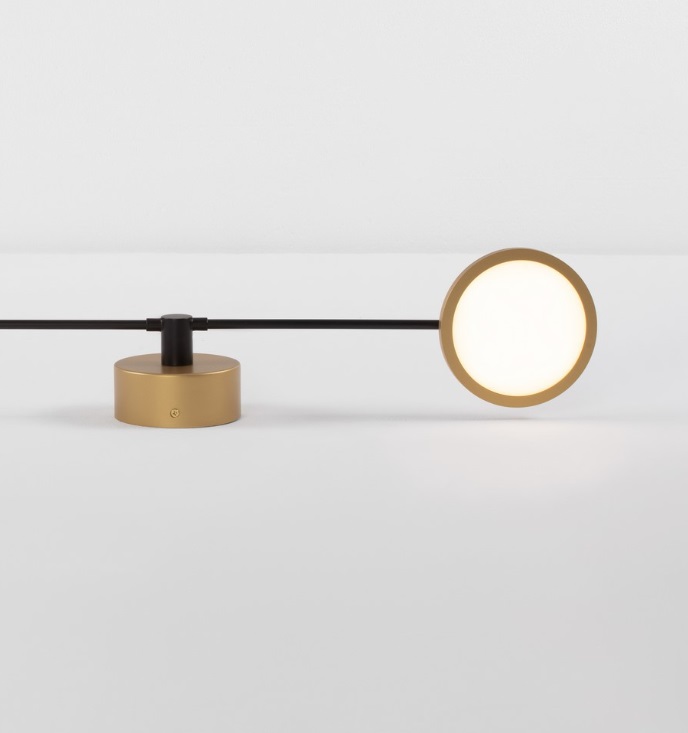 Kinkiet LED Vialto w nowoczesnym stylu, czarno-złoty z regulowanymi dyskami