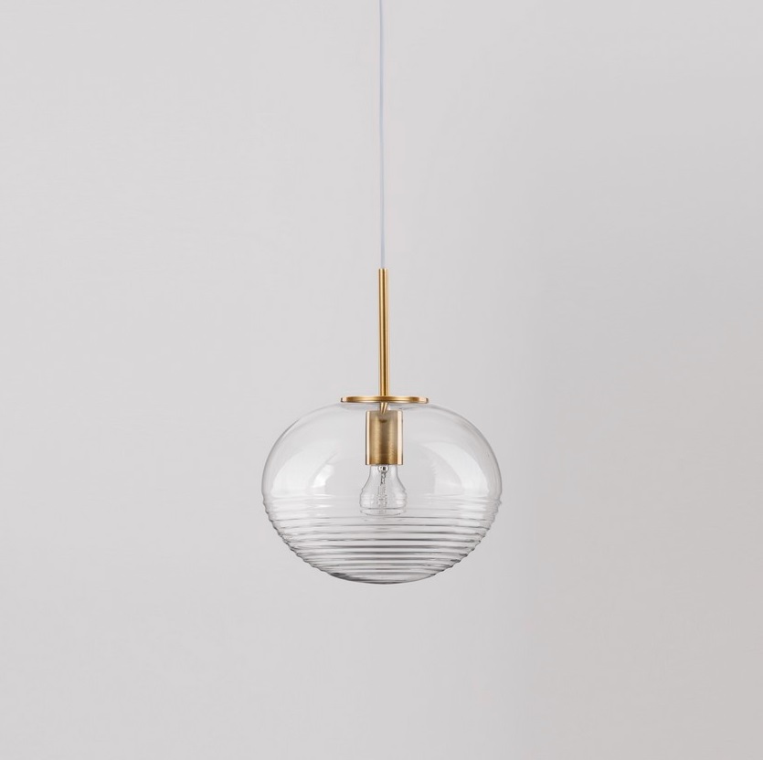 Wisząca lampa Quina 28 ze szkła w kolorze klasycznego złota