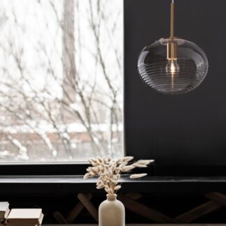 Wisząca lampa Quina 28 ze szkła w kolorze klasycznego złota