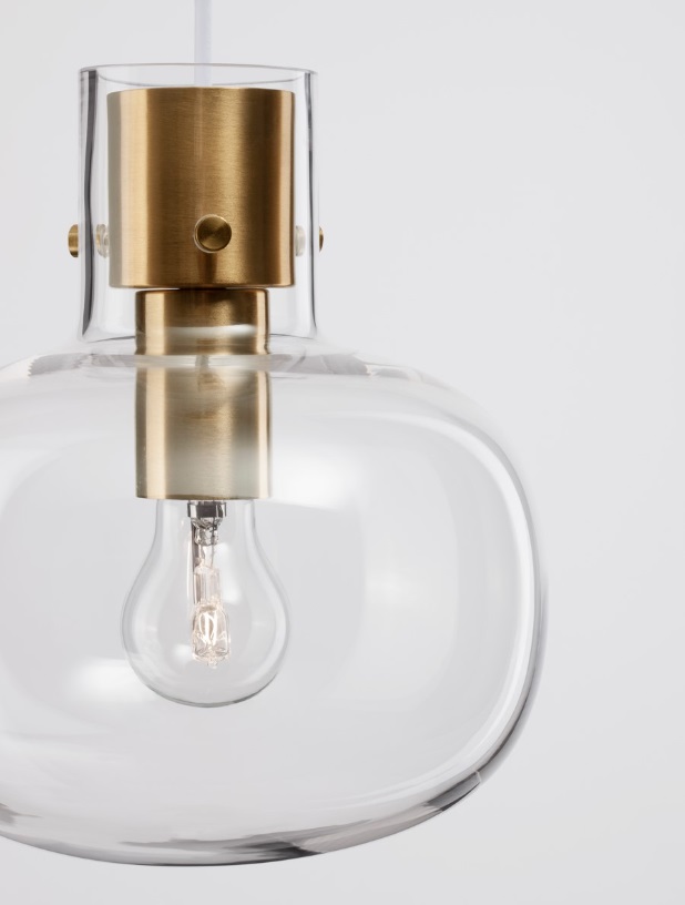 Przezroczysta lampa sufitowa Mellu 22 z złotym wykończeniem, idealna nad stół