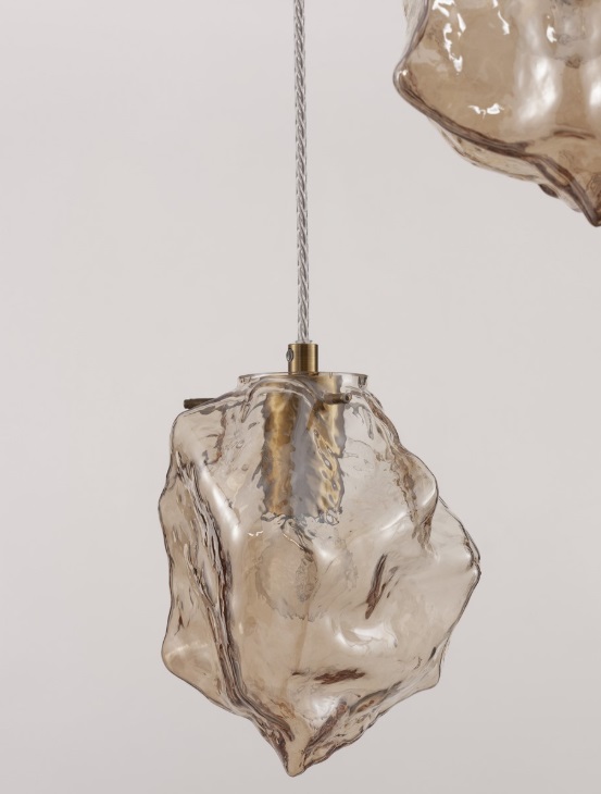 Lampa sufitowa Etuda 3 w stylu art deco – złota z bursztynowym szkłem