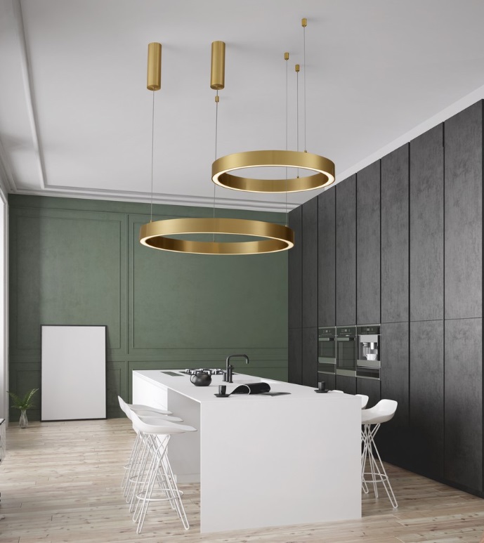 Elegancka lampa sufitowa LED Tovia 80 w złotym wykończeniu – okrągły pierścień świetlny