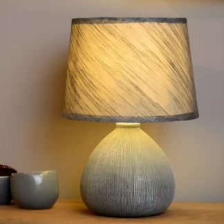 Ceramiczna lampa stołowa Ramzi w kolorze szarym do salonu