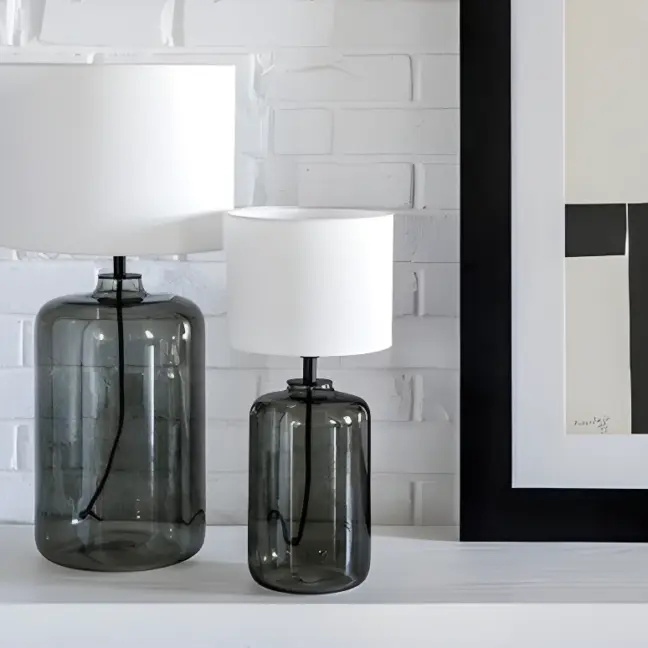 Lampa stołowa Ystad - kolor biały, transparentny, Szary - L050102414