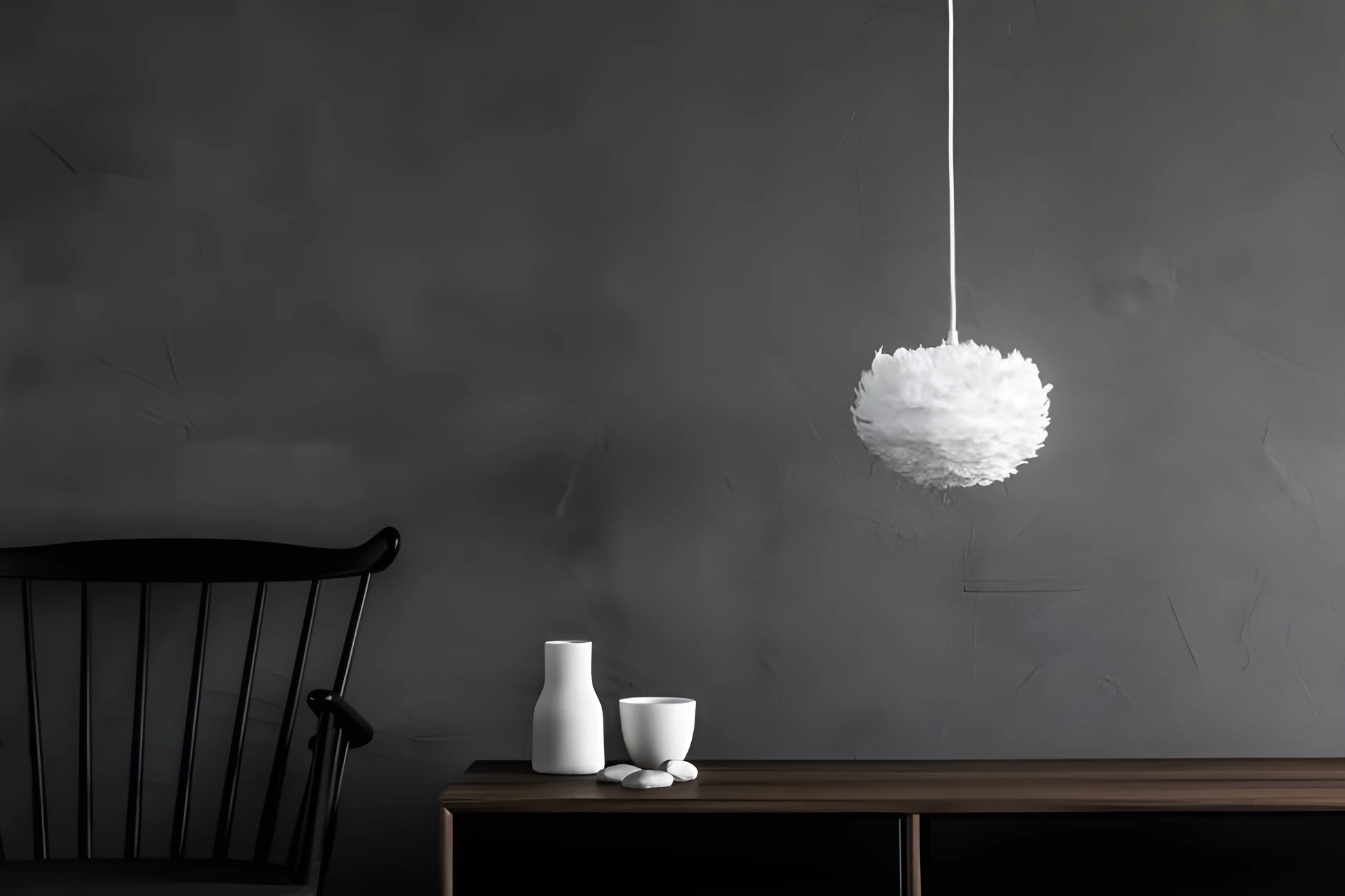 Biała lampa wisząca Eos XS - Umage - naturalne pióra