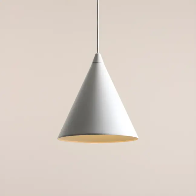 Biała lampa wisząca FORM