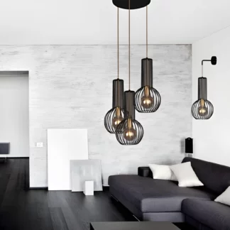 Druciana lampa wisząca z kloszami czarnymi do salonu