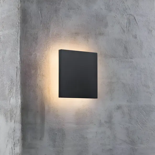Kinkiet Artego Square jako oświetlenie balkonu