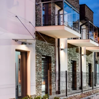 Kinkiet Asker Big nad drzwi wejściowe