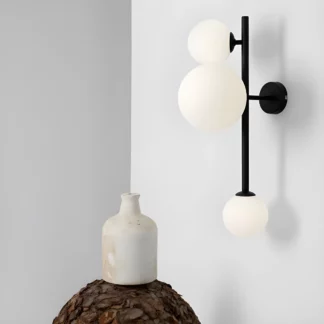 Kinkiet Dione do eleganckiej sypialni