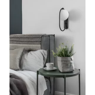 Kinkiet Koban D do eleganckiego salonu