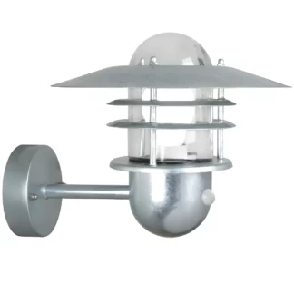 Kinkiet zewnętrzny Agger jako oświetlenie wejścia domu