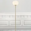 Lampa podłogowa Alton do pięknego salonu przy sofie