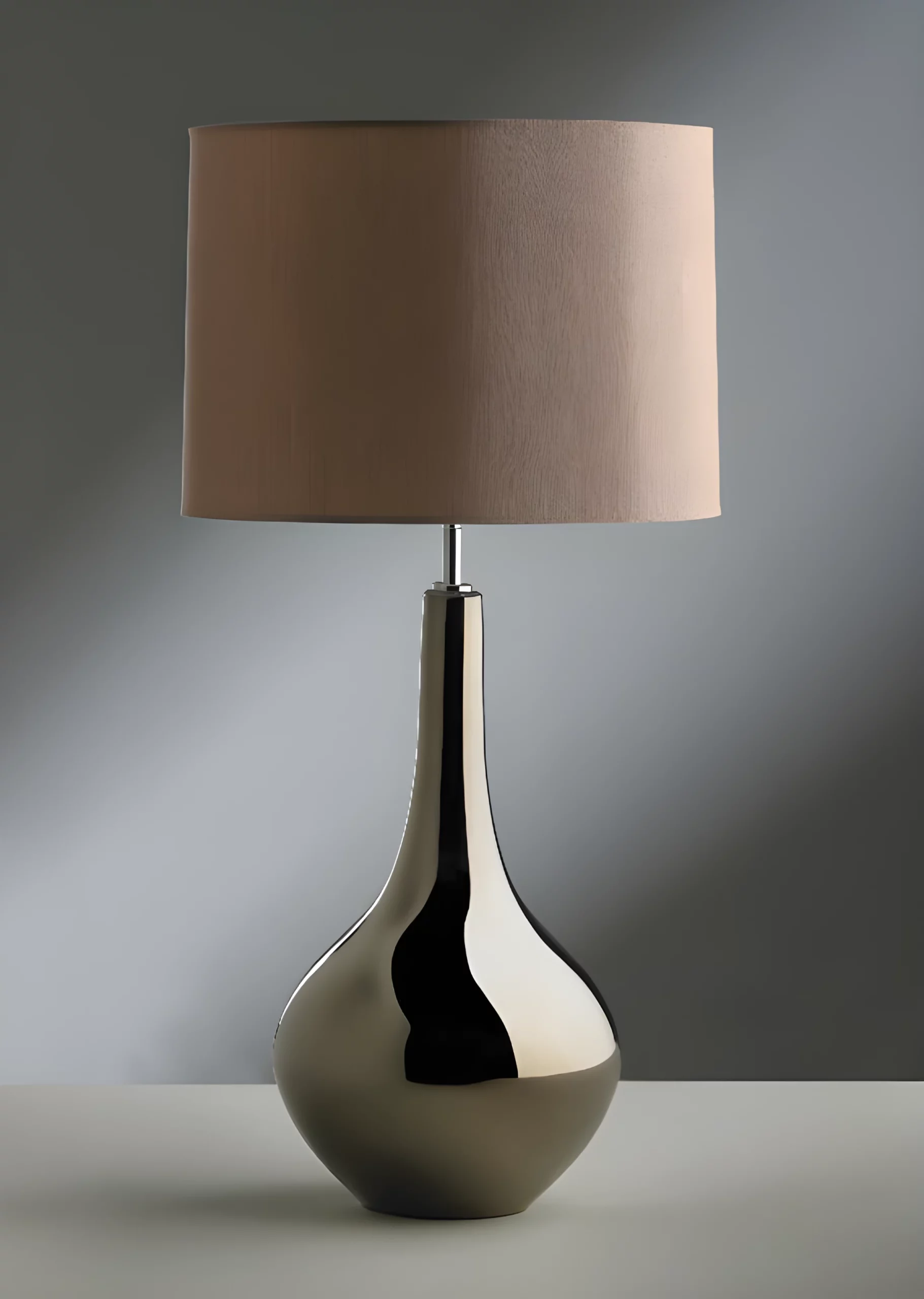 Lampa stołowa Job - kolor brązowy, srebrny - JOB/TL