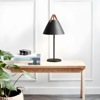 Lampa stołowa Strap - kolor Czarny - 46205003