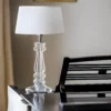 Lampa stołowa Petit Trianon - kolor biały, transparentny - L051061217