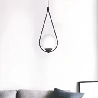 Lampa wisząca kula Neve - w stalowej ramie do salonu