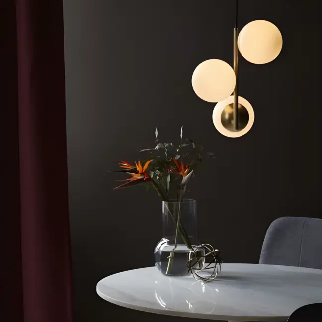 Lampa wisząca Lilly do nowoczesnej jadalni