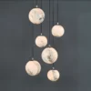 Lampa wisząca Mikara do stylowego salonu