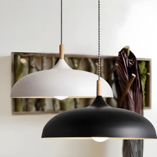 Lampa wisząca Saucer nad blat w kuchni