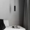 Lampa wisząca Tilo nad sofę w salonie