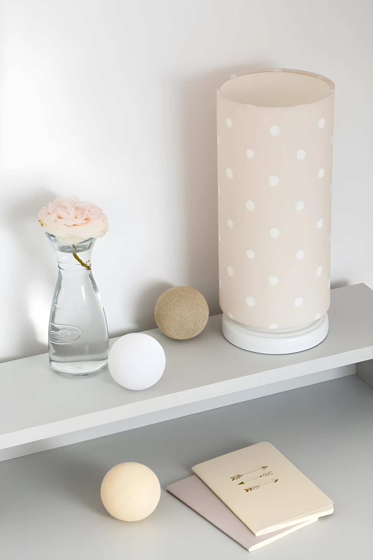 Lampka nocna Lovely Dots Beige w kropeczki