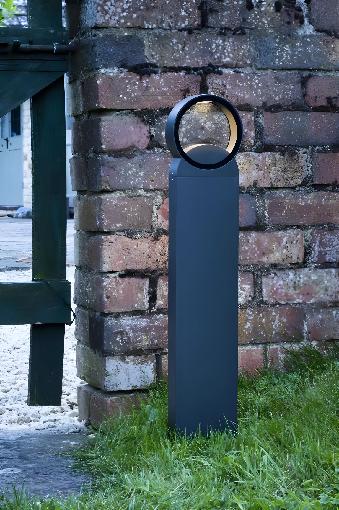 Lampa zewnętrzna Reon do ogrodu