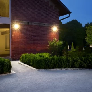 Naświetlacz LS 150 LED do oświetlenia działki