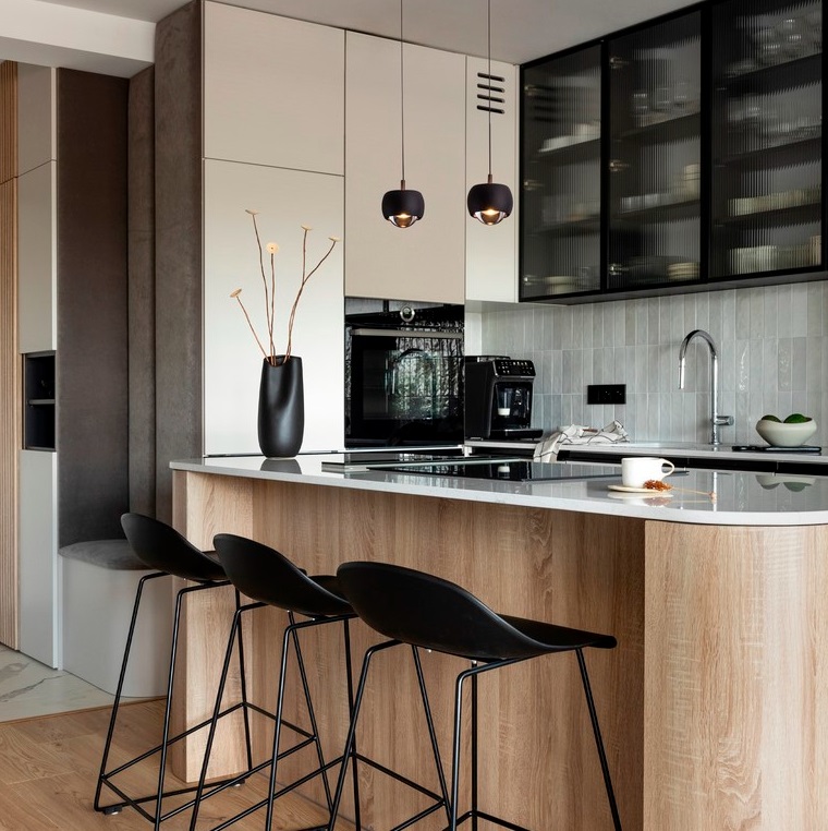 Nowoczesna lampa wisząca Softlin LED z białym kloszem z akrylu