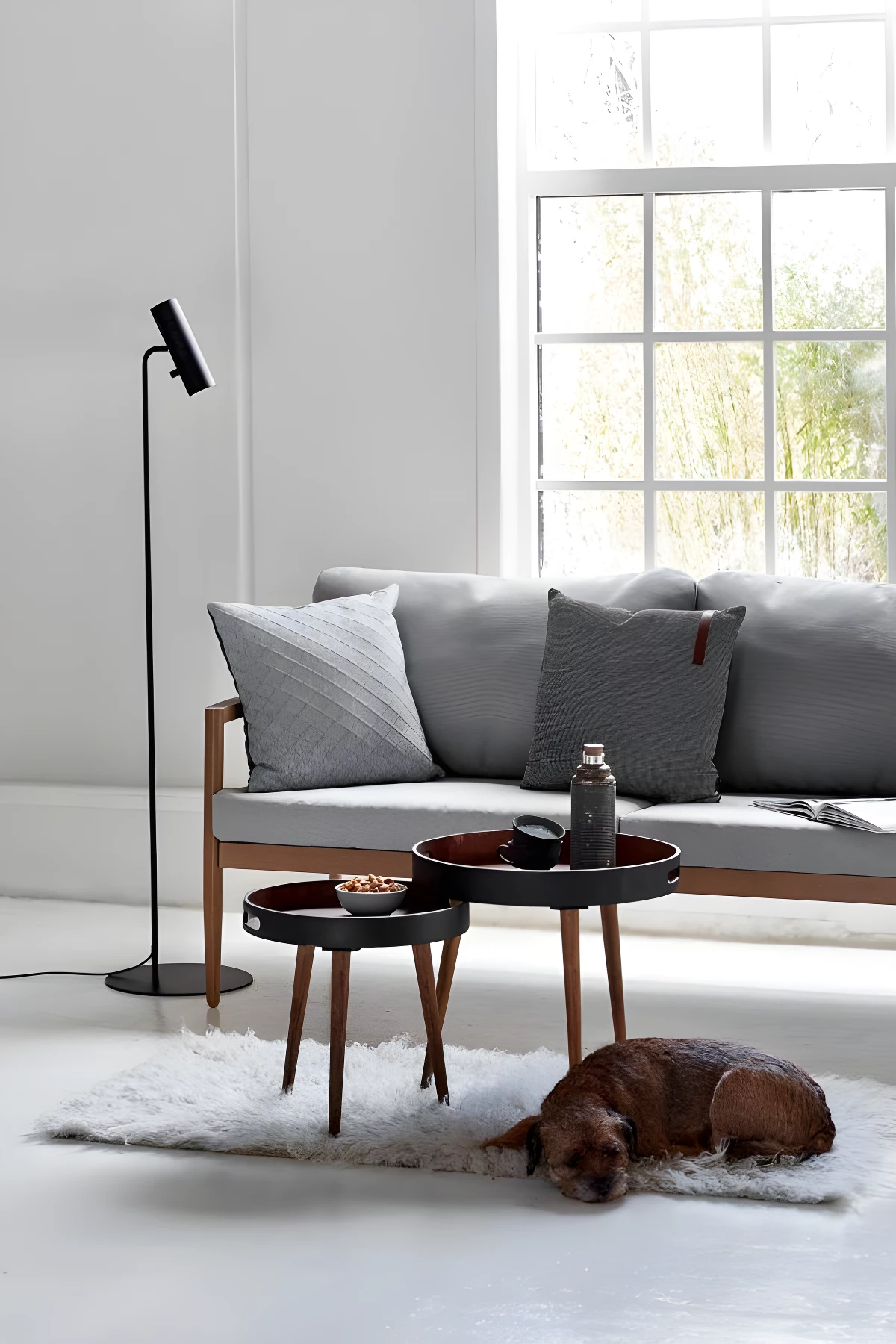 Lampa podłogowa MIB - kolor Czarny - 71704003