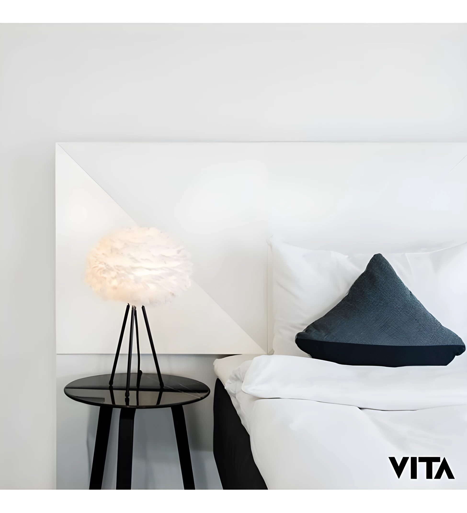 Podstawa Tripod do lamp stołowych Umage - czarna