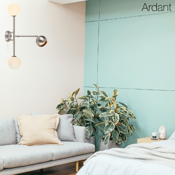 Promocja – srebrny kinkiet Beside z trzema kloszami