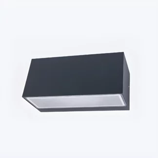 Szary kinkiet Asker nad numer budynku