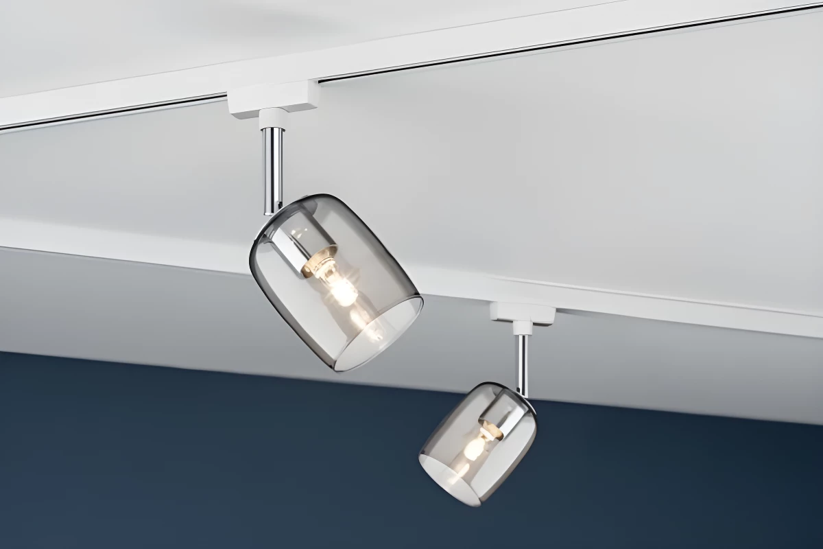 Szklany reflektor Blossom do minimalistycznej kuchni