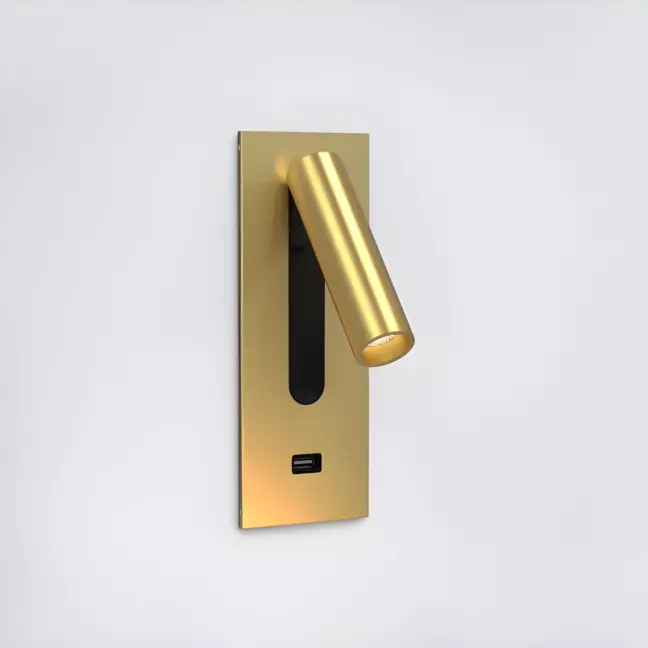 Ledowy kinkiet Fuse 3 z portem USB i włącznikiem