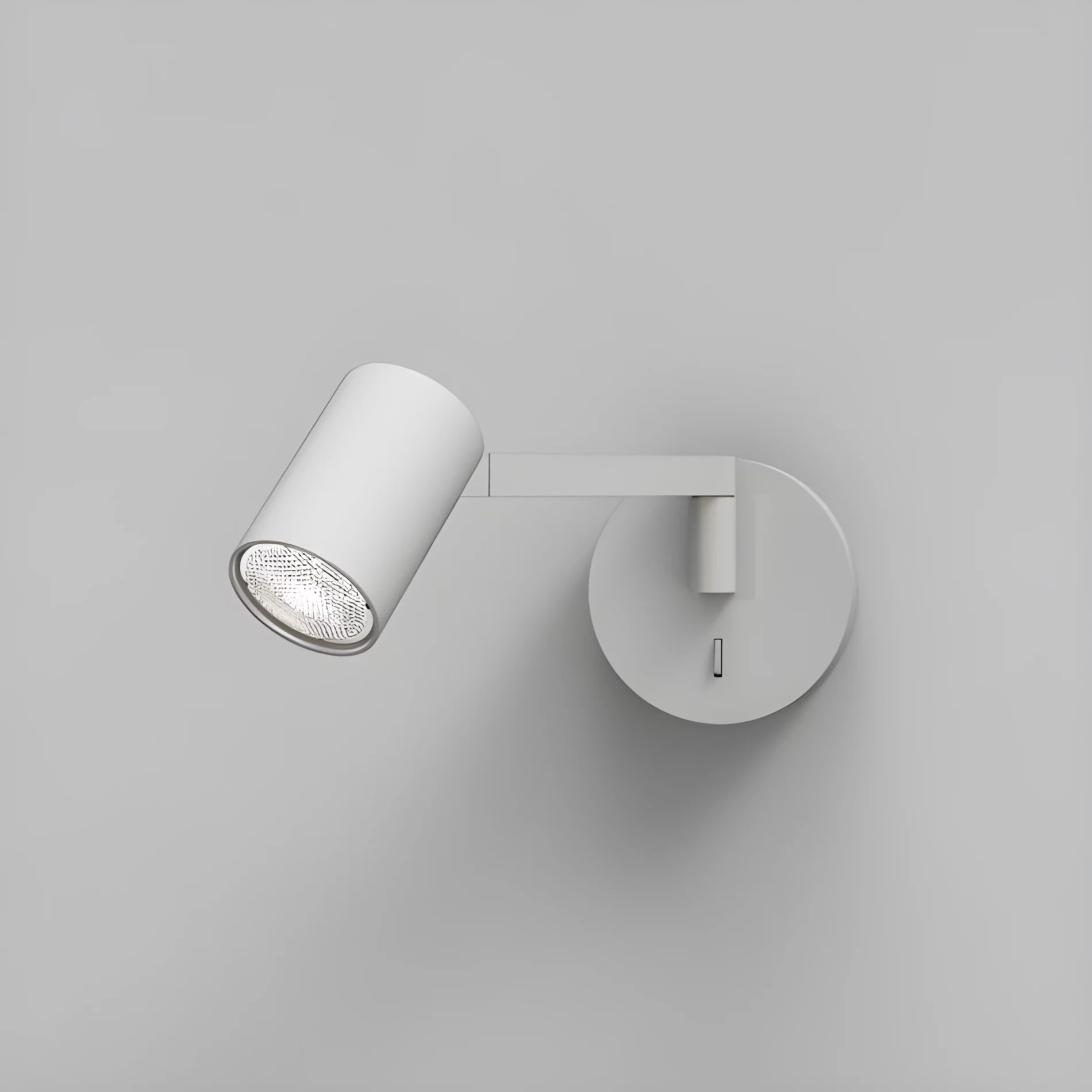 Biały kinkiet Ascoli Swing z możliwością regulacji i wbudowanym włącznikiem